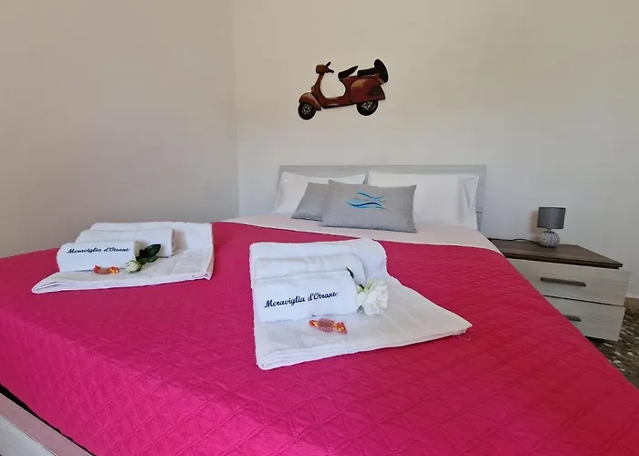 Meraviglia D'otranto Apartmán *