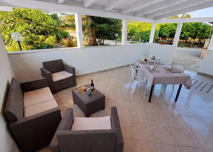 Meraviglia D'otranto Apartmán *